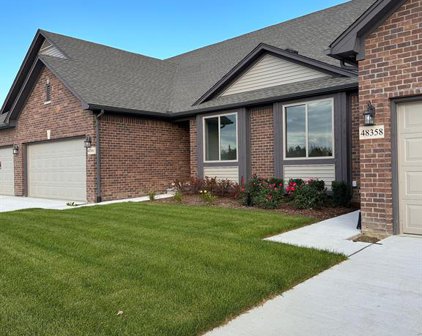 48358 APPLEGROVE Unit 31, Chesterfield Twp
