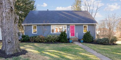 4928 Avoca Ave, Ellicott City