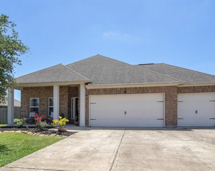 1260 Laurel Loop Drive Loop, Angleton