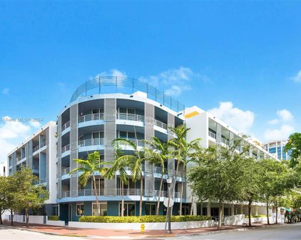 3339 Virginia Street Unit #PH-28, Coconut Grove