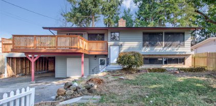 22802 27th Ave S, Des Moines