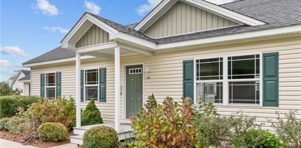 228 Chickadee Lane, South Kingstown