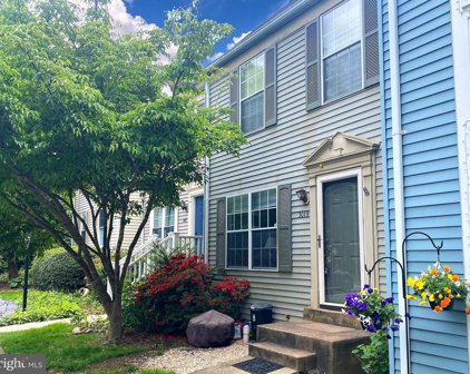 3019 Braxton Wood Ct, Fairfax