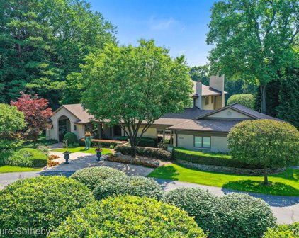 1120 COUNTRY CLUB, Bloomfield Hills