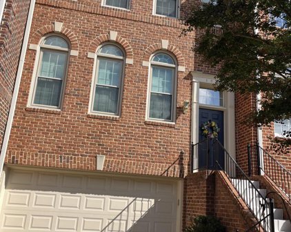 1033 Grand Oak Way, Rockville