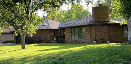 2000 Frederick Dr., Dodge City