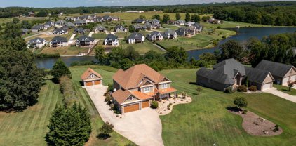 2326 Everett Road, Forest