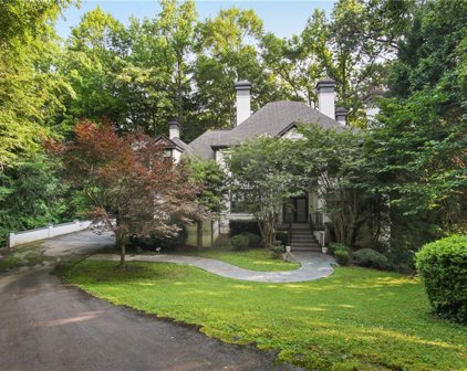 5390 Harrowood Lane, Sandy Springs