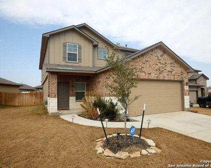 204 Middle Green Loop, Floresville