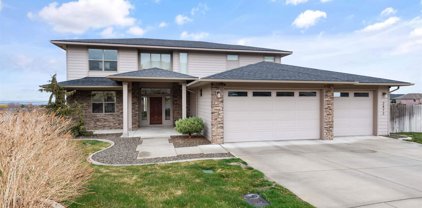 2472 W 49th Ave, Kennewick