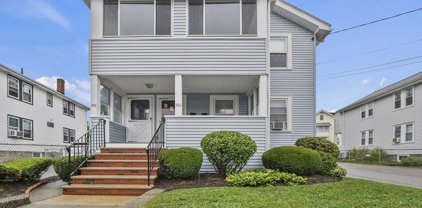 358-360 Arlington St, Watertown