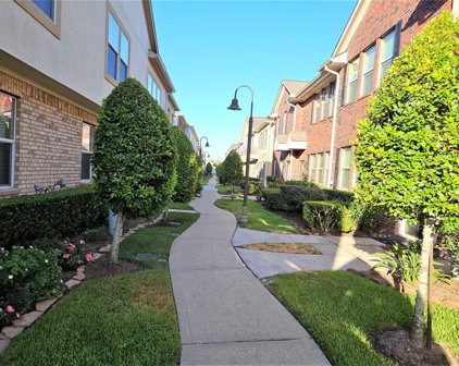1801 Kemah Village Drive, Kemah
