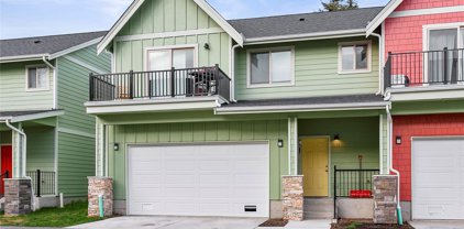 2063 Salam Loop, Ferndale