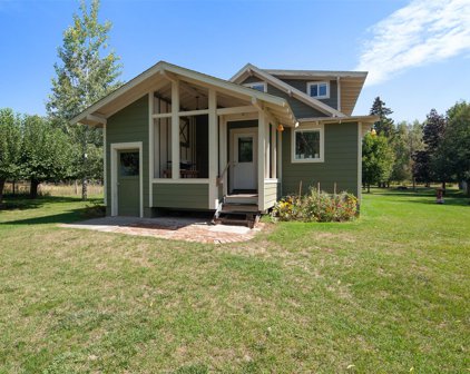 654 Steel Bridge Road, Kalispell