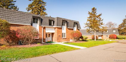 1846 COLONIAL VILLAGE Unit 3, Waterford Twp