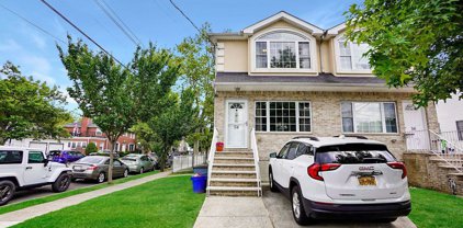 54 8th Street, Staten Island
