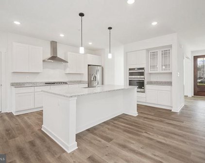14116 Seneca Rd, Germantown