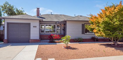 1625 Escalona DR, Santa Cruz