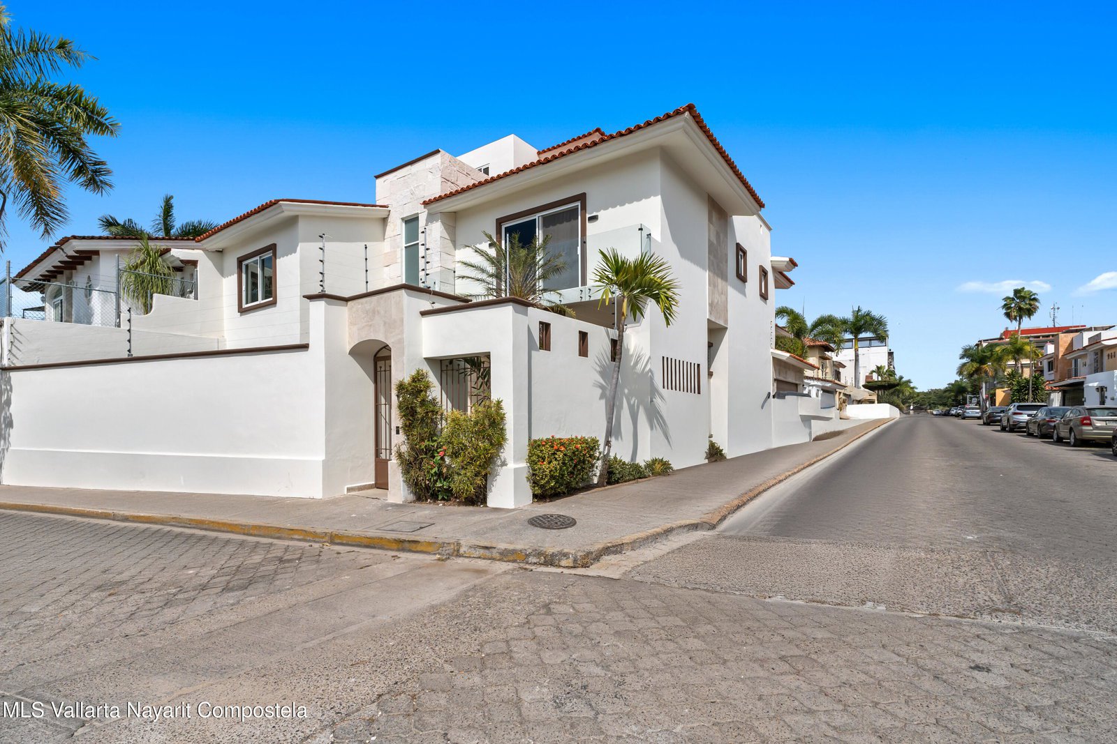 171 Melchor Ocampo, Puerto Vallarta, JALISCO N/A — Fluvial