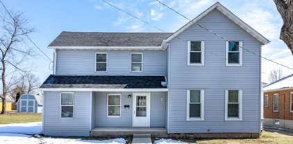 205 N Main, Rock City