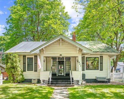 947 1st Avenue E, Kalispell