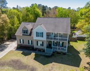 504 Chadwick Shores Drive, Sneads Ferry image
