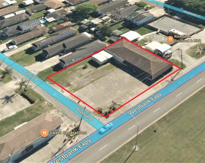 301 Westbank Expressway  Way, Westwego