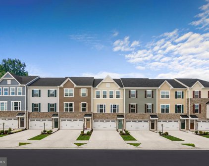 308 Pemberton Park Ln, Frederick