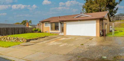 2079 Rosedale DR, San Pablo